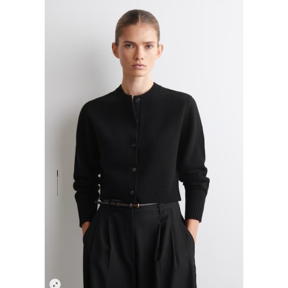 COS Merino Wool Cropped Cardigan Womens XS Black Excellent